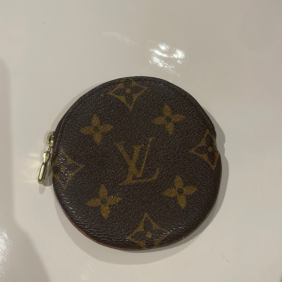 Authentic Louis Vuitton- LV Monogram Coin Pouch - Picture 1 of 8